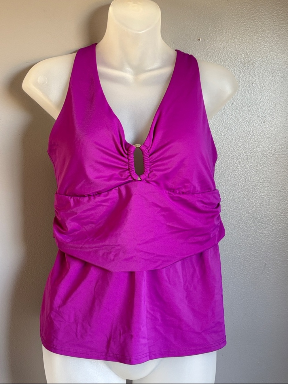 Lands' End fuchsia halter style tankini top swim suit * sz * 12